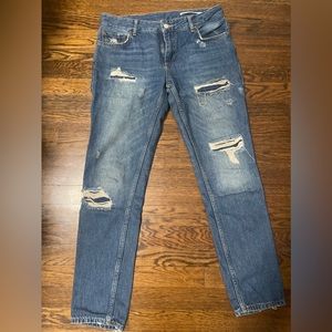 Women’s Zara midrise relaxed, fit jeans